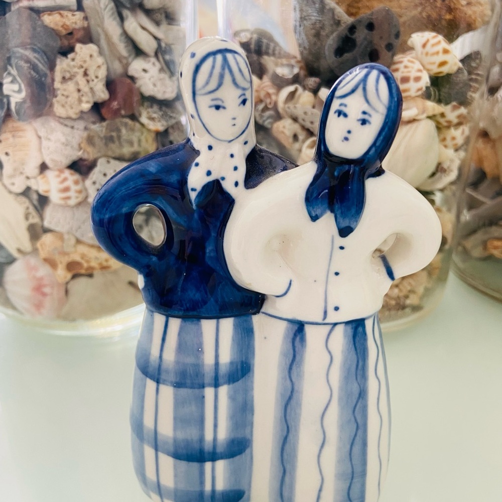 Vintage Gzhel USSR Porcelain Figurine